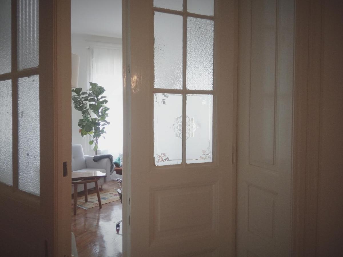 Jolie Apartment In Historical Center Budapeste Exterior foto